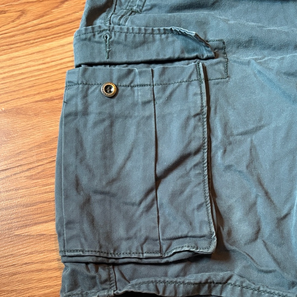 Men's blue Cargo Shorts - Picture 5 of 7